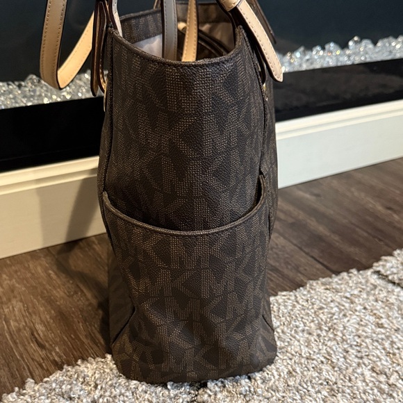 Michael Kors Signature Brown and Tan Tote - Picture 6 of 15